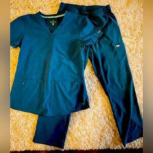 Teal Scrubs Small